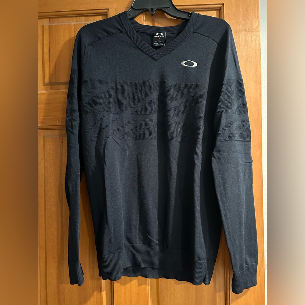 Men's Oakley V-Neck Sweater
